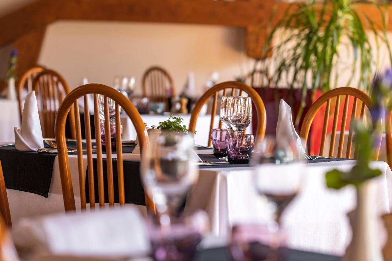Hotel Les Grillons Тэлуар Экстерьер фото